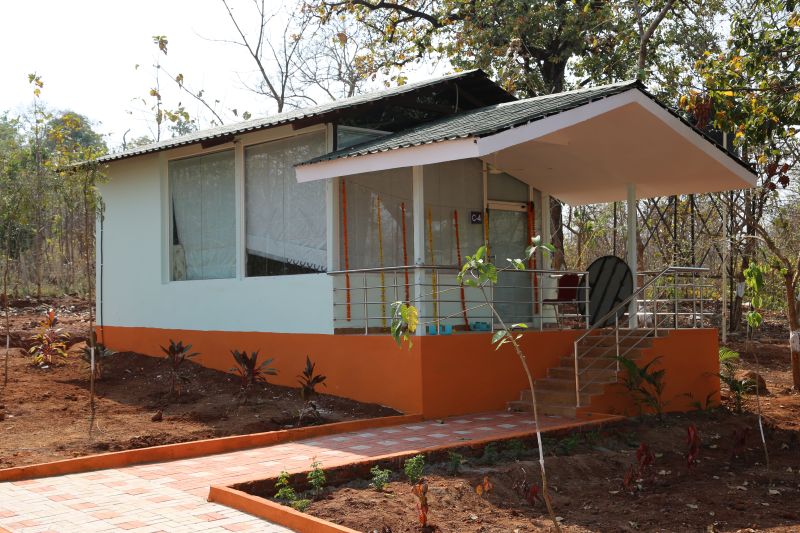 TENTED COTTAGES