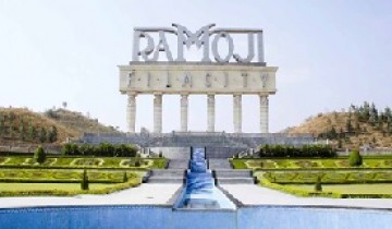  6 Days Hyderabad & Ramoji Film City Tour Package From Pune